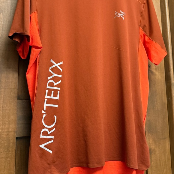 Arc'teryx Men's Short Sleeve Tee - Red and Orange - Picture 3 of 5